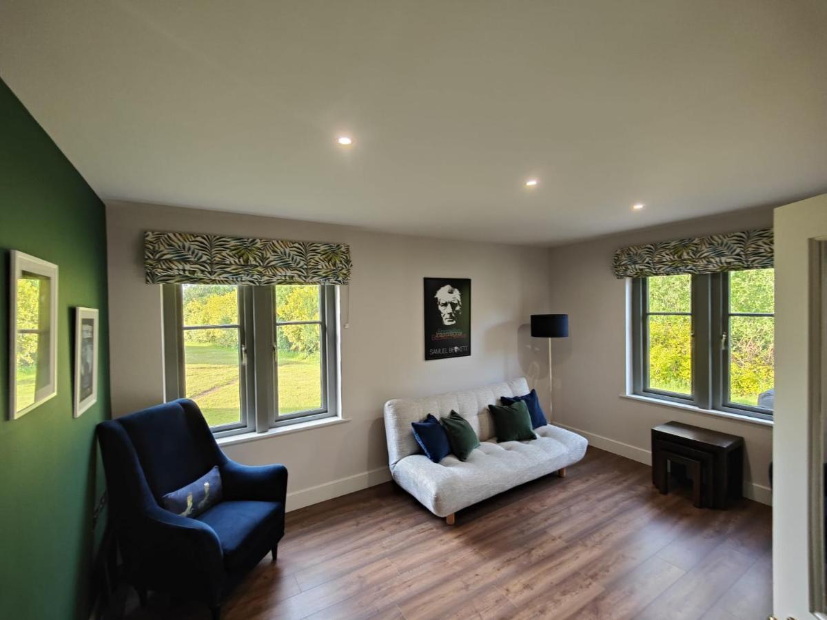 Chic Classy & Cosy At Lough Erne Golf Village And Resort Ballycassidy Eksteriør bilde