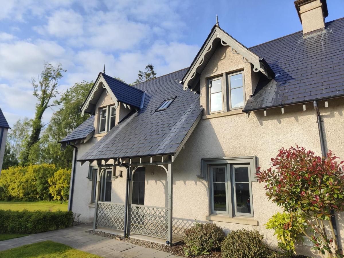 Chic Classy & Cosy At Lough Erne Golf Village And Resort Ballycassidy Eksteriør bilde