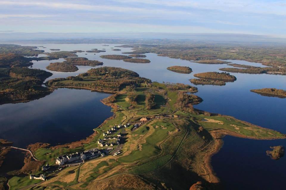 Chic Classy & Cosy At Lough Erne Golf Village And Resort Ballycassidy Eksteriør bilde