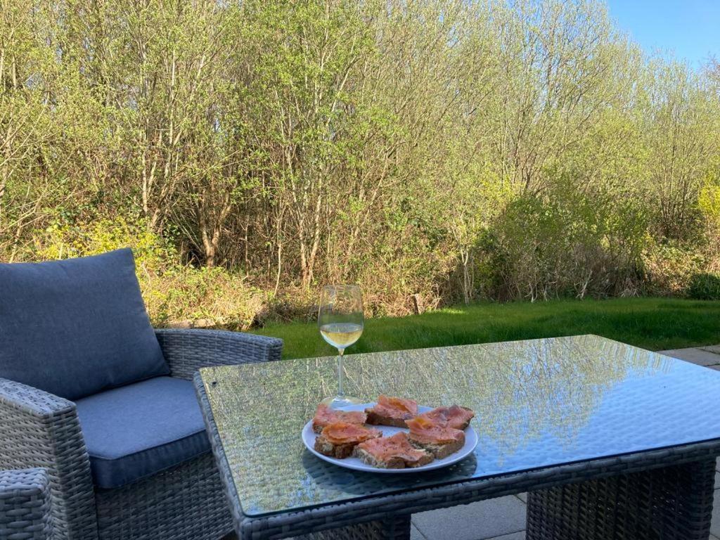 Chic Classy & Cosy At Lough Erne Golf Village And Resort Ballycassidy Eksteriør bilde